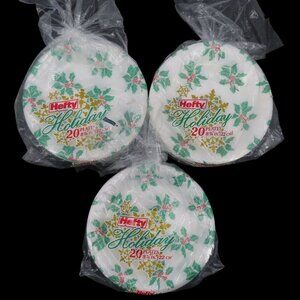 Hefty Holiday 3 Pack of 20 Plates Holly Berries Christmas Foam Disposable NEW